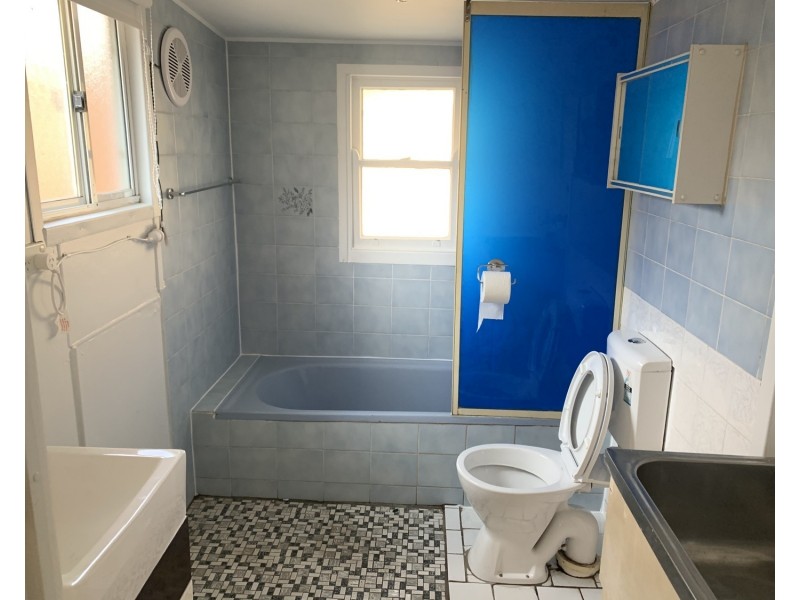 109A The Boulevard, Fairfield Heights NSW 2165