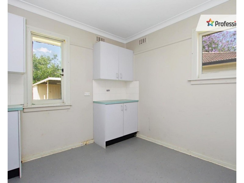 9 Moonshine Avenue, Cabramatta West NSW 2166