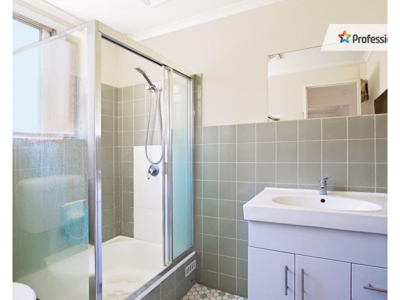 3/7 Lackey Street, Fairfield NSW 2165