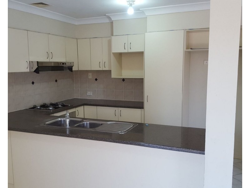 10 Peppercorn Avenue, Fairfield East NSW 2165