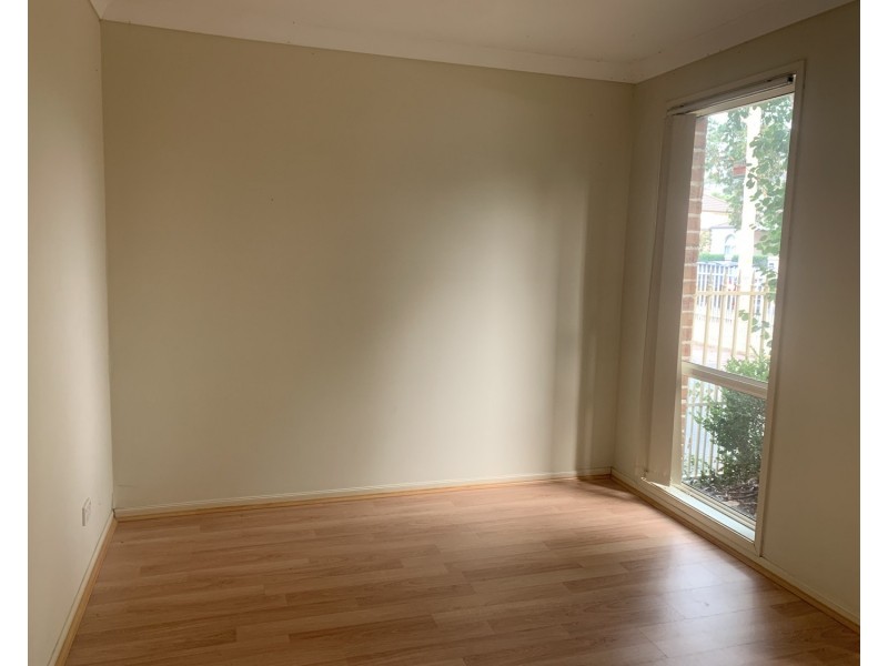 10 Peppercorn Avenue, Fairfield East NSW 2165