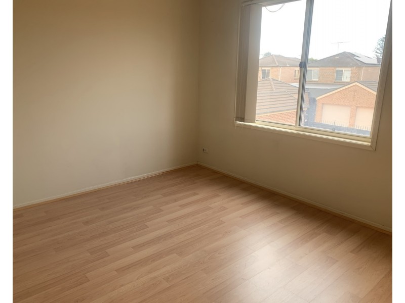 10 Peppercorn Avenue, Fairfield East NSW 2165