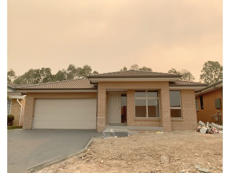 10 Borg Place, Prairiewood NSW 2176