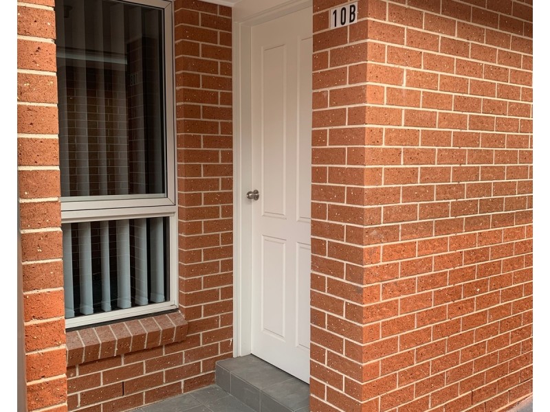 10B Borg Place, Prairiewood NSW 2176