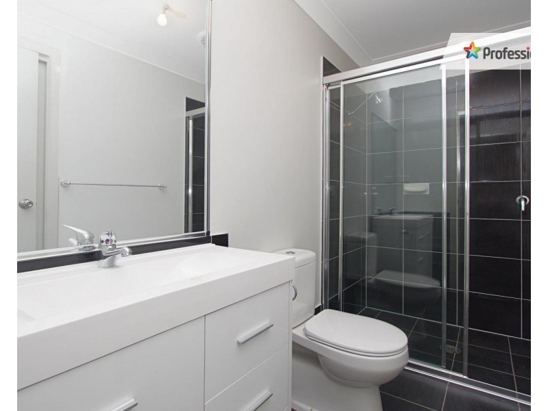 10C Borg Place, Prairiewood NSW 2176