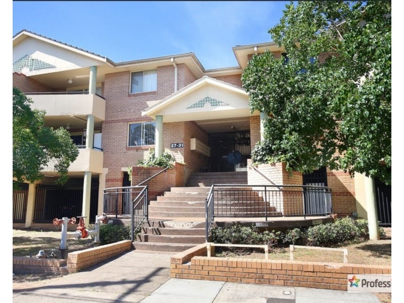 18/27-31 Kenyon Street, Fairfield NSW 2165