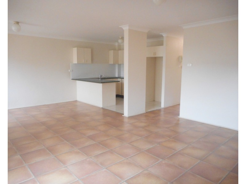 18/27-31 Kenyon Street, Fairfield NSW 2165