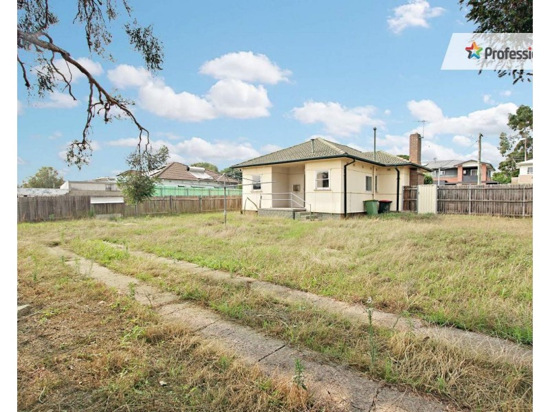 3 Macarthur Street, Fairfield East NSW 2165