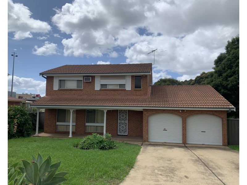 35 Holbrook Street, Bossley Park NSW 2176