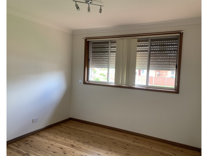 35 Holbrook Street, Bossley Park NSW 2176