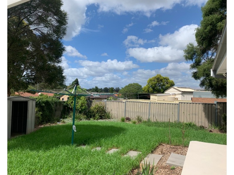 35 Holbrook Street, Bossley Park NSW 2176