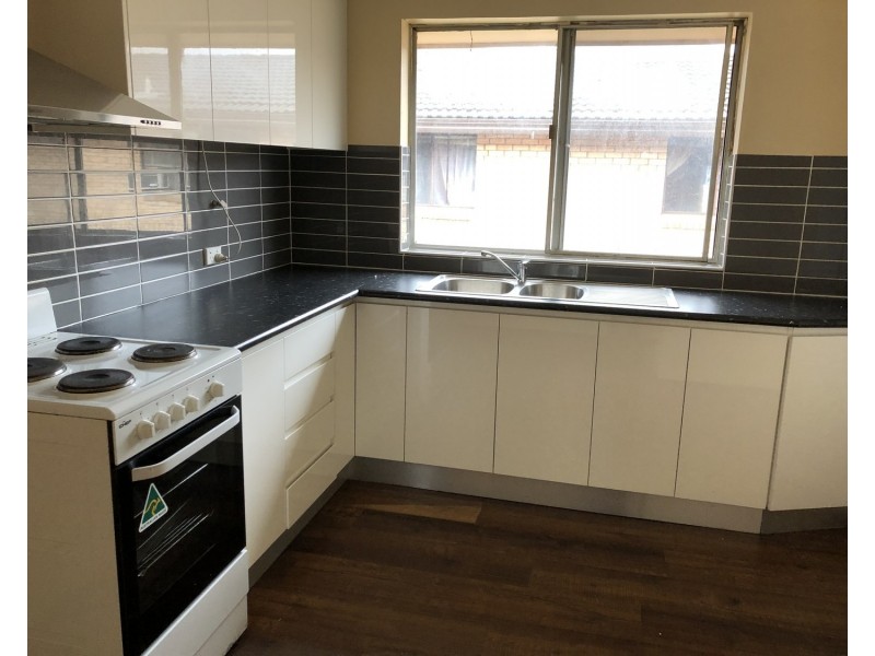 8/80 Harris Street, Fairfield NSW 2165