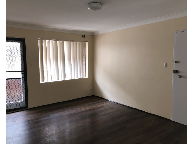 8/80 Harris Street, Fairfield NSW 2165