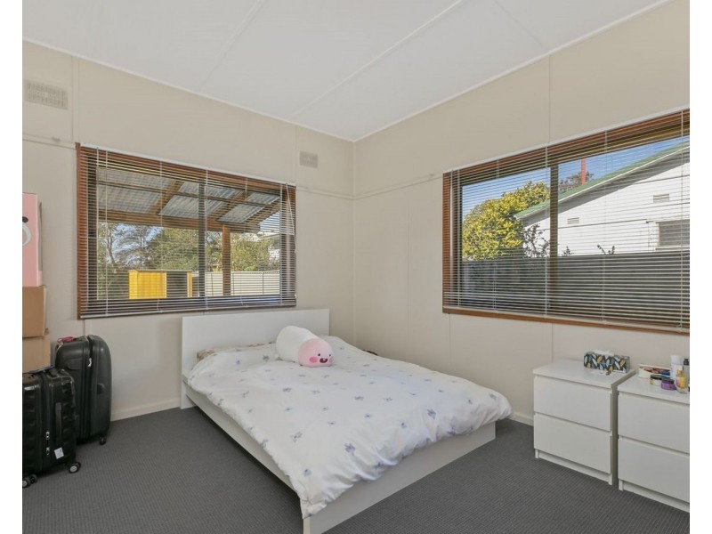 4 Morse Street, Fairfield East NSW 2165