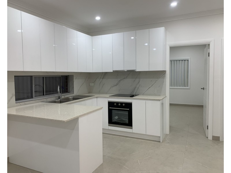 23A  Craig Street, Smithfield NSW 2164