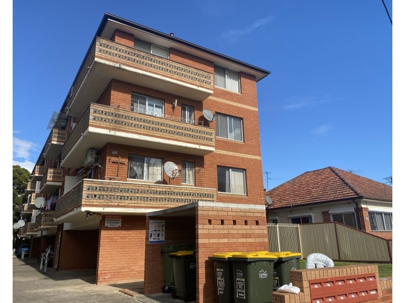 4/81 Harris Street, Fairfield NSW 2165