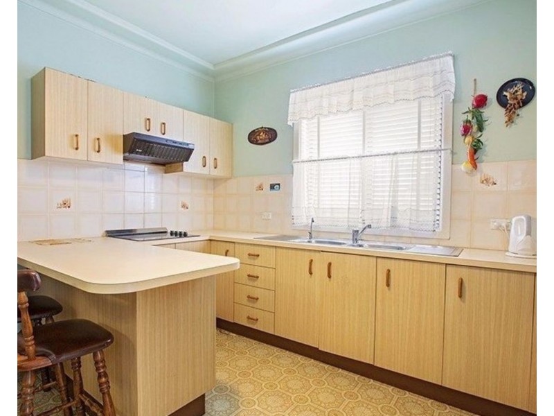 15 Allenby Street, Canley Heights NSW 2166