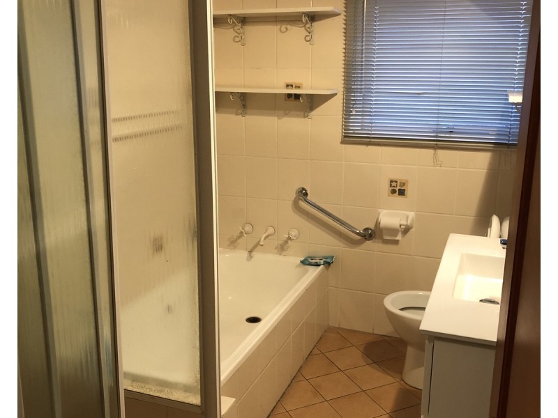 68 Thorney Road, Fairfield West NSW 2165