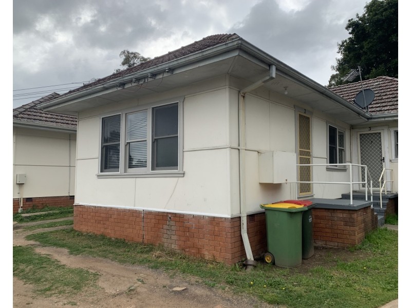 2/10 Palmerston Road, Fairfield NSW 2165