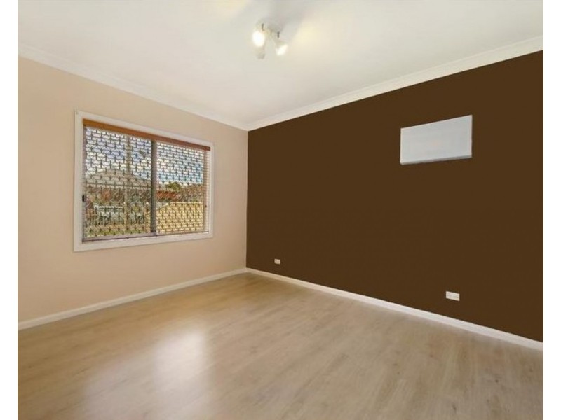 65 Madeline Street, Fairfield West NSW 2165