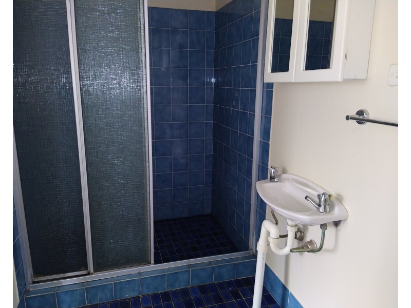 2/2 Pera Place, Fairfield West NSW 2165