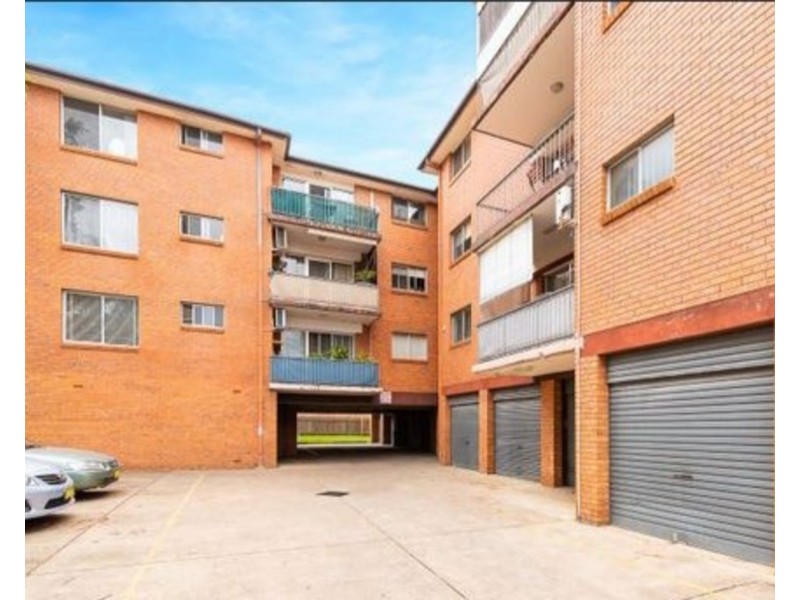 11/66-70 Sackville Street, Fairfield NSW 2165