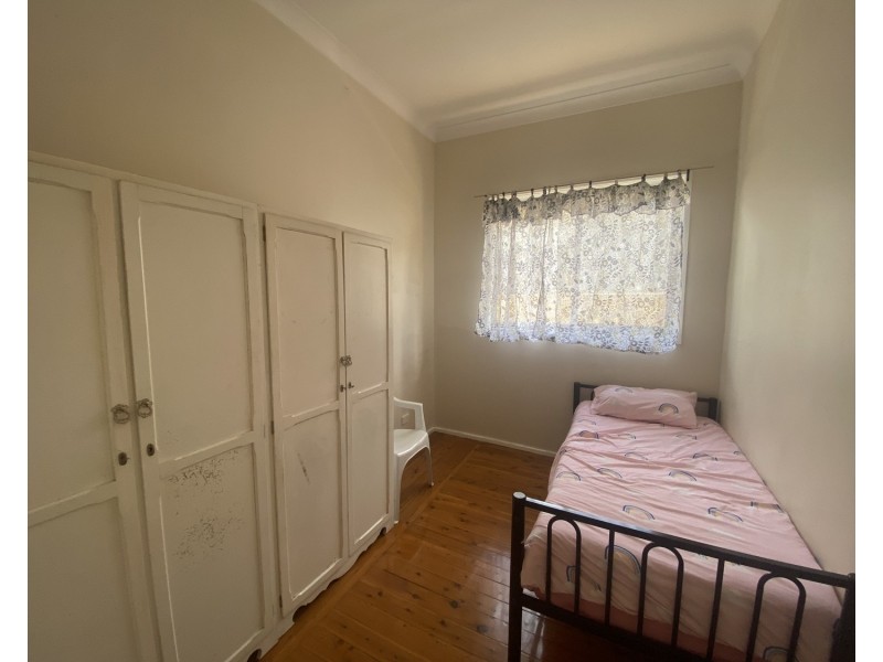 11 Ellis Parade, Yennora NSW 2161