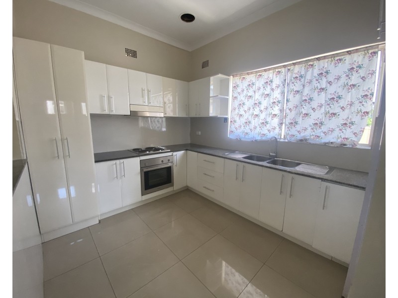 11 Ellis Parade, Yennora NSW 2161