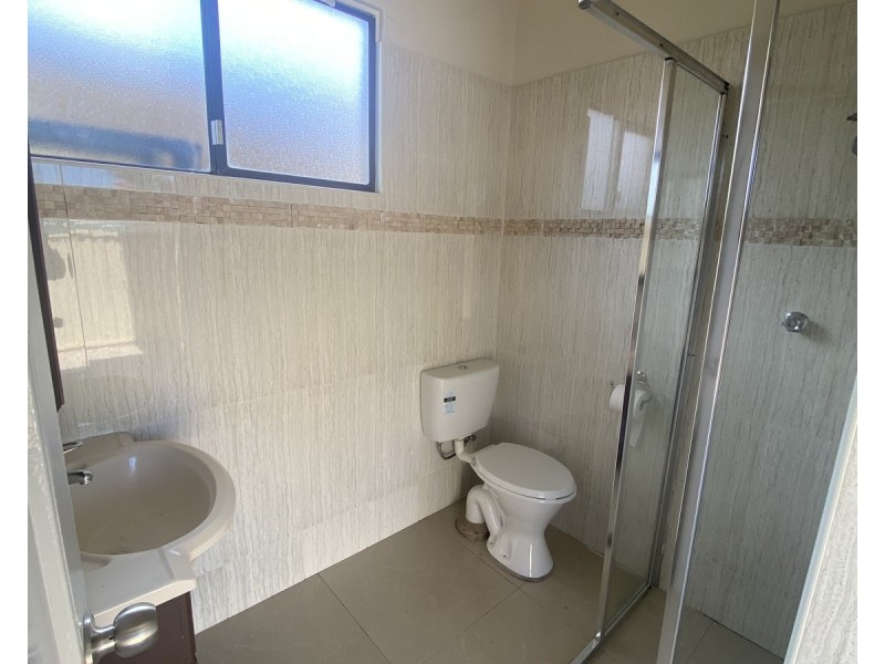 11 Ellis Parade, Yennora NSW 2161