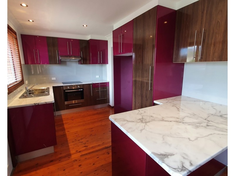 27 Cambewarra Road, Fairfield West NSW 2165