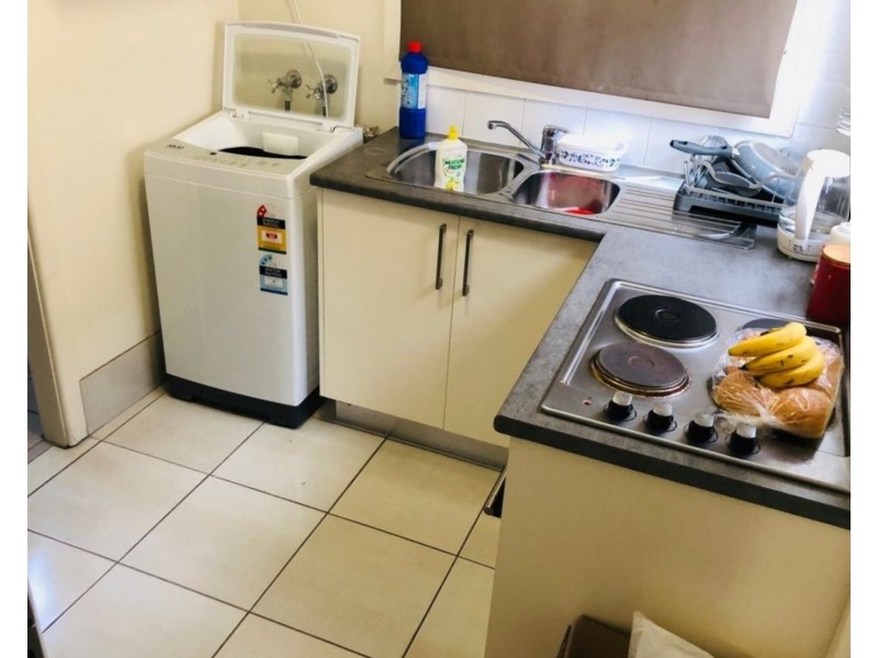 21A Dampier Crescent, Fairfield West NSW 2165