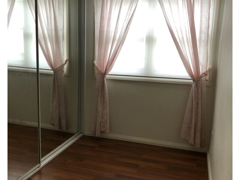 8 Thomas Street, Fairfield NSW 2165