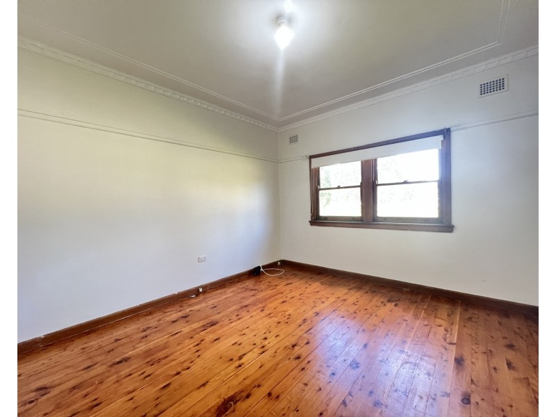 30 Burns Road, Wakeley NSW 2176