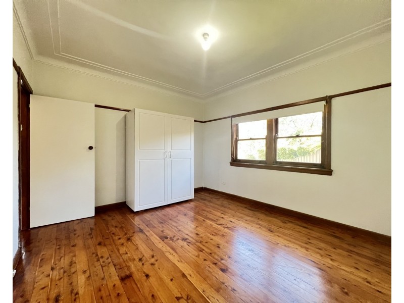 30 Burns Road, Wakeley NSW 2176