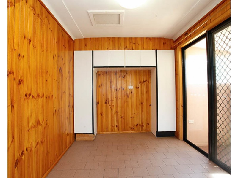 28 Hemingway Crescent, Fairfield NSW 2165