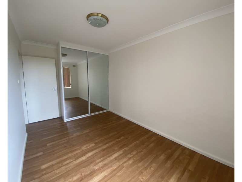 15/9-11 Lackey Street, Fairfield NSW 2165