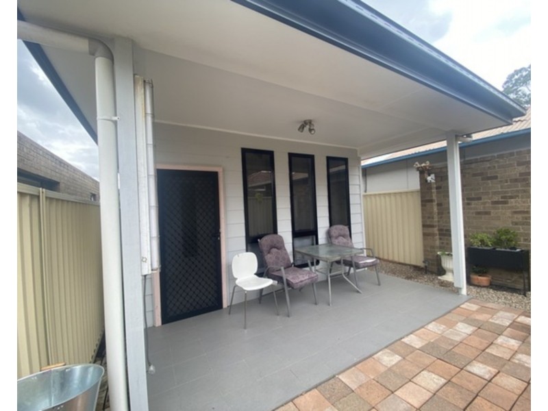 2/11 Ellis Parade, Yennora NSW 2161