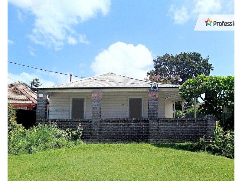 16 Cunninghame Street, Fairfield NSW 2165