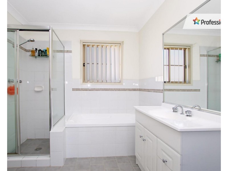 1/5 Gilmore Street, Casula NSW 2170