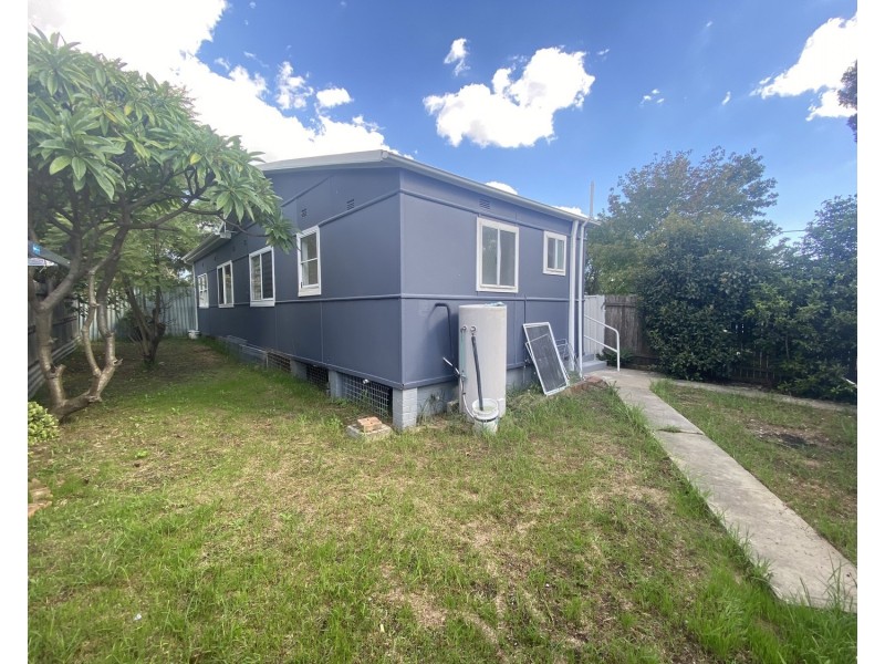 39 Mitchell Street, Fairfield East NSW 2165