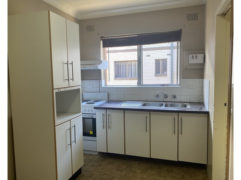 4/81 Harris Street, Fairfield NSW 2165