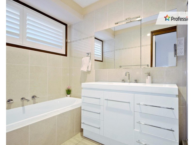 14 Sullivan Street, Fairfield West NSW 2165