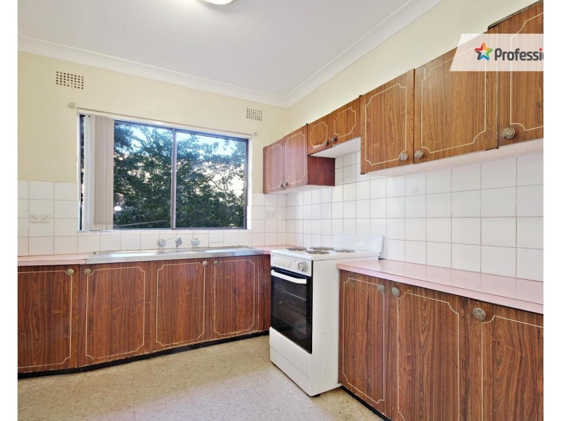 6/12 Pevensey Street, Canley Vale NSW 2166
