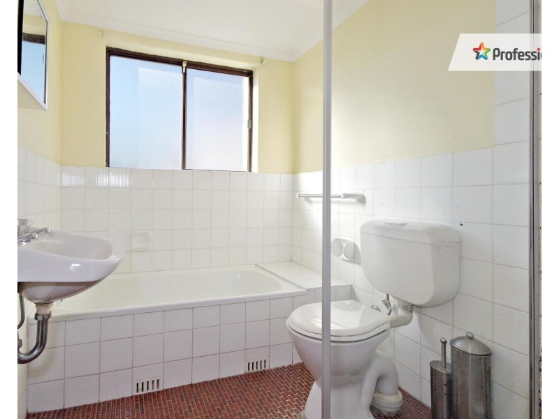 6/12 Pevensey Street, Canley Vale NSW 2166