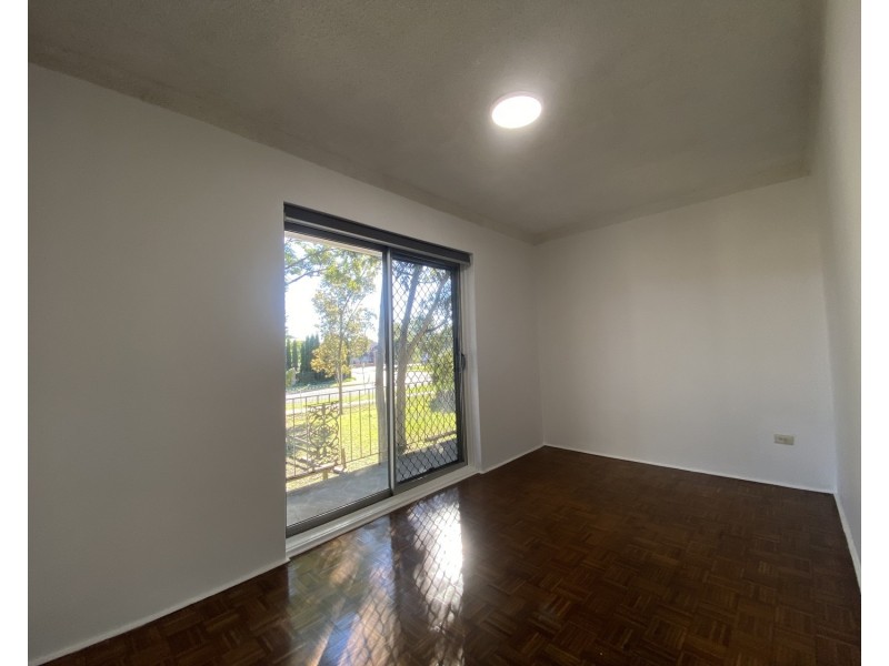 4/35 Carramar Avenue, Carramar NSW 2163