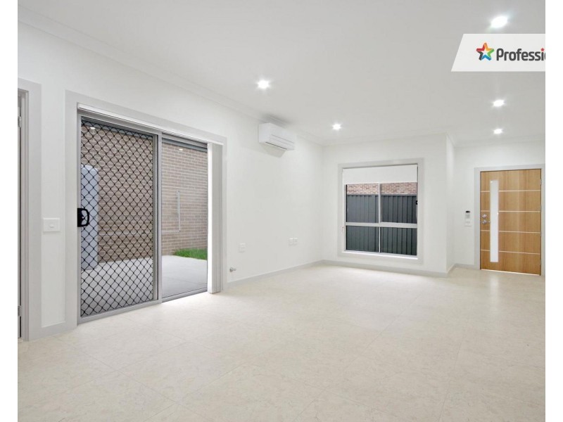 19 O’Connell Street, Smithfield NSW 2164