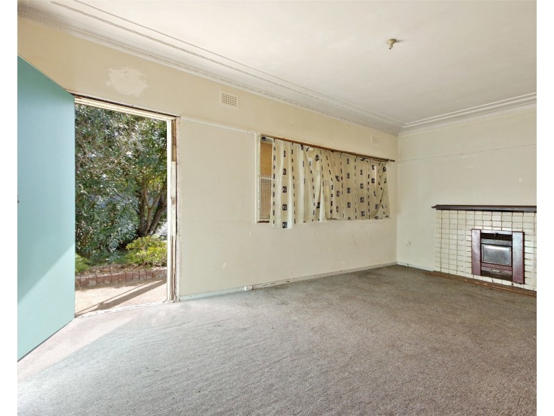 48 Broomfield Street, Cabramatta NSW 2166