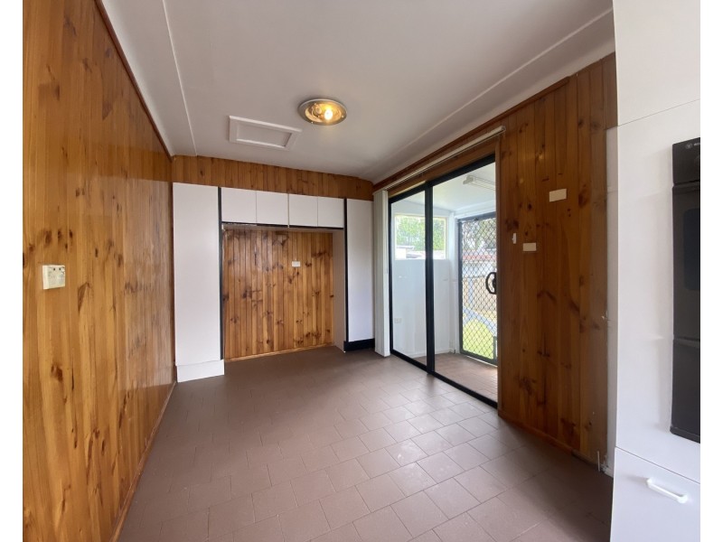 28 Hemingway Crescent, Fairfield NSW 2165