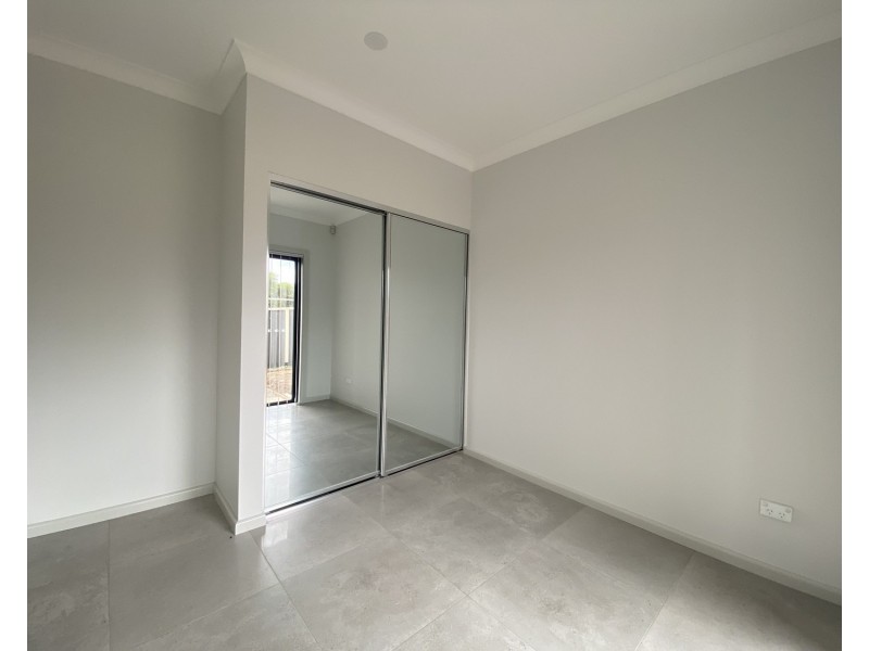 32A Curran Street, Prairiewood NSW 2176