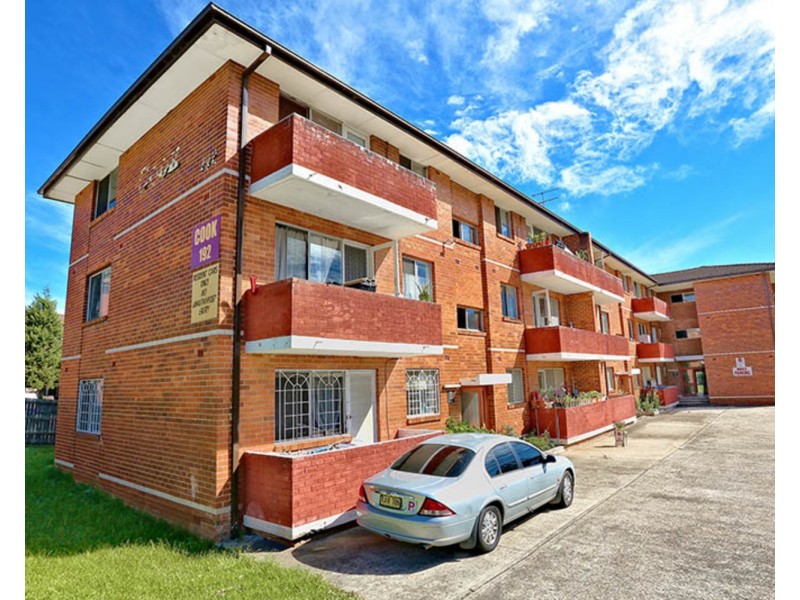 6/192 Sandal Crescent, Carramar NSW 2163